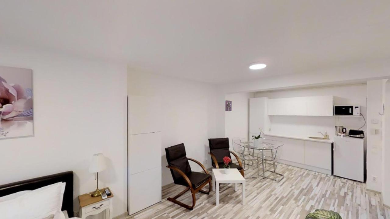 Sun Villa Residence Bucharest Luaran gambar