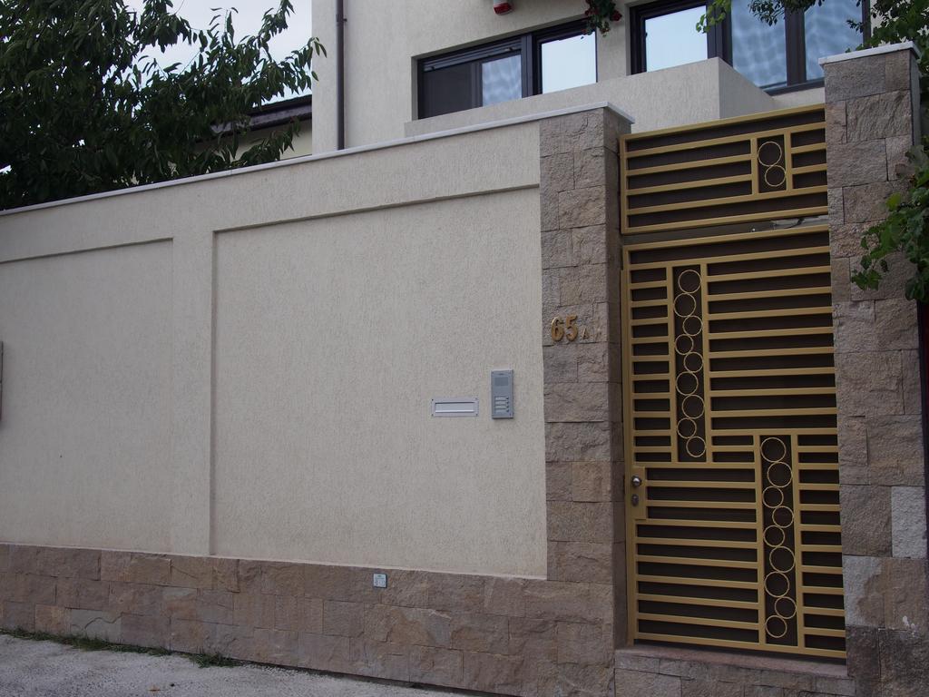 Sun Villa Residence Bucharest Luaran gambar